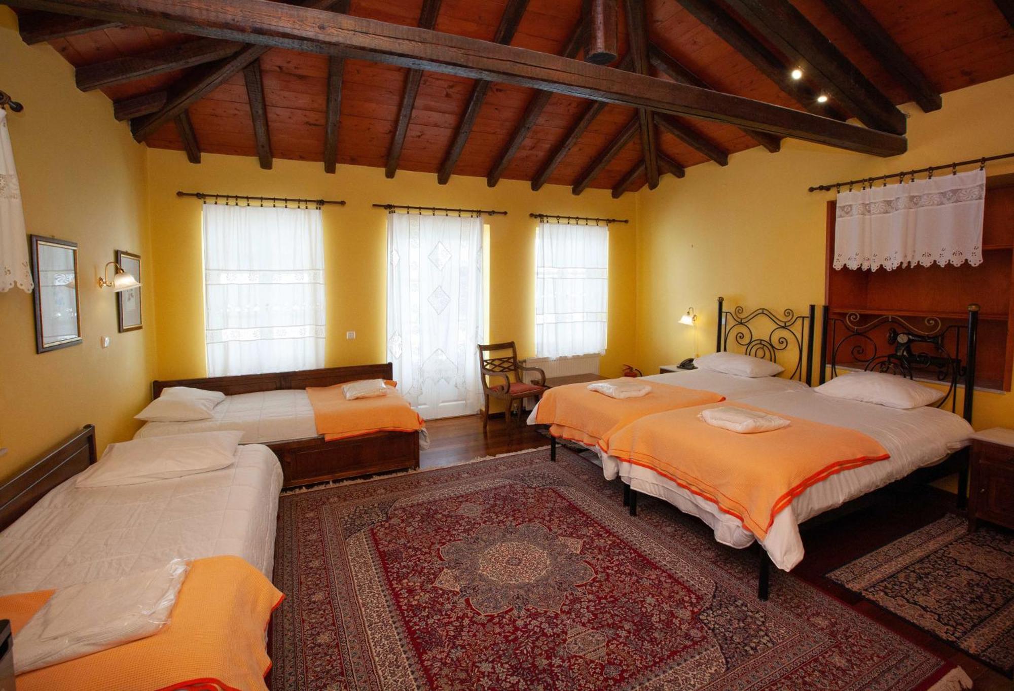 Byron Traditional Hotel Нафплион Екстериор снимка