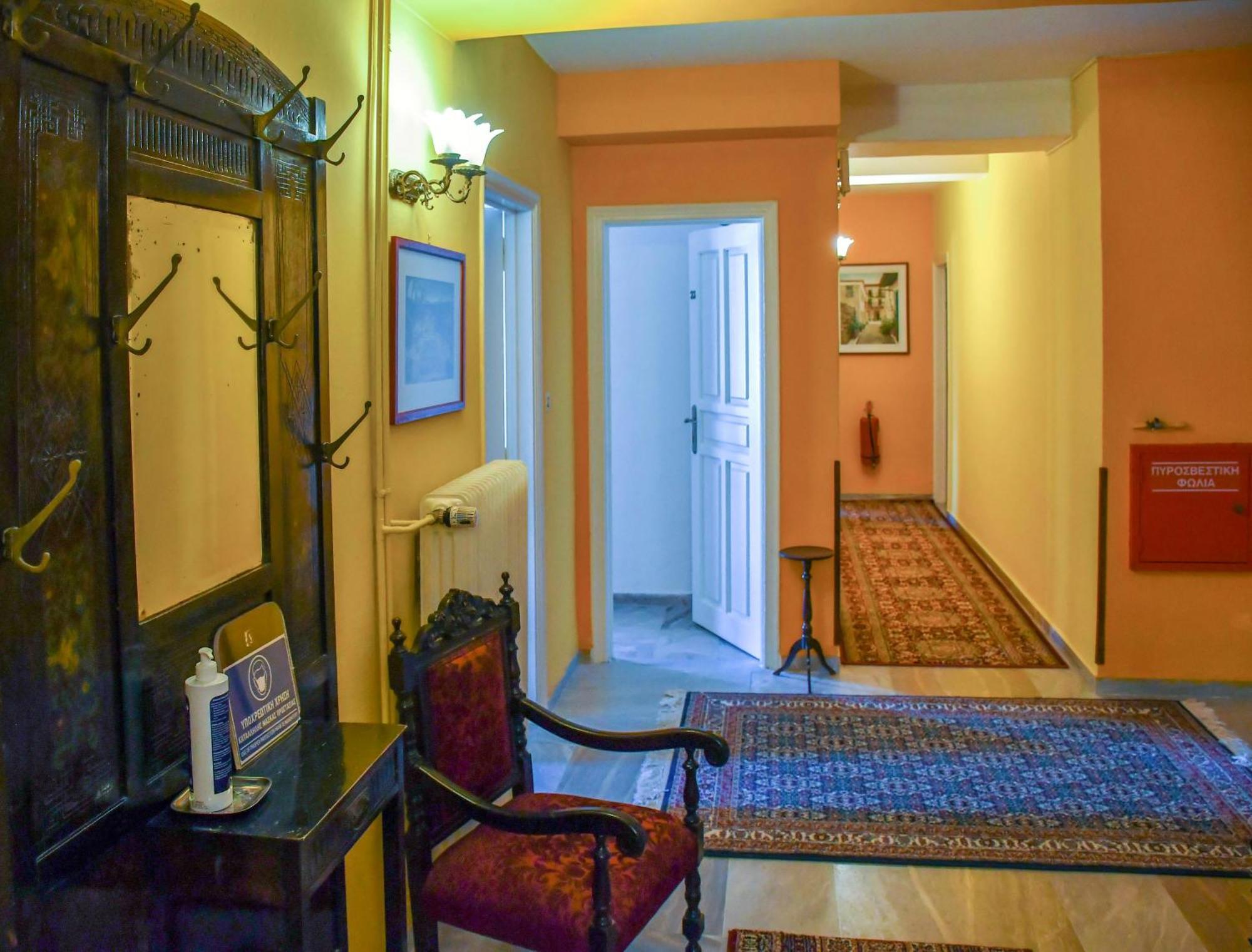 Byron Traditional Hotel Нафплион Екстериор снимка