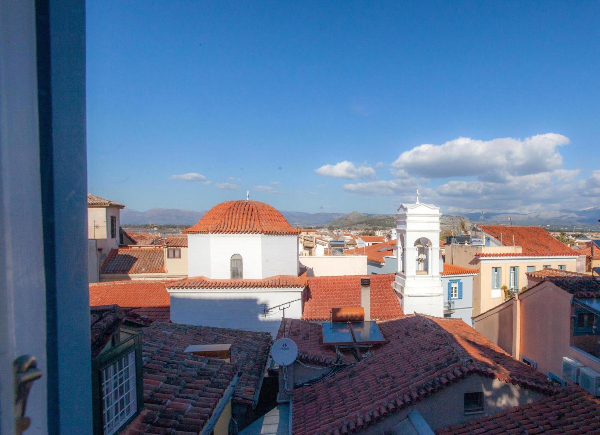 Byron Traditional Hotel Нафплион Стая снимка