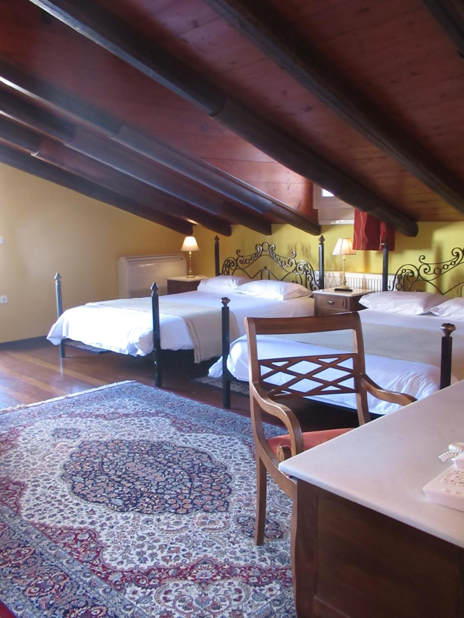 Byron Traditional Hotel Нафплион Екстериор снимка